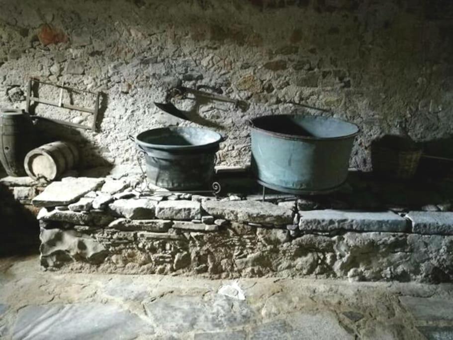 L'Antico Borgo, Un Mix Di Storia E Romanticismo Villa Lierna Exterior foto